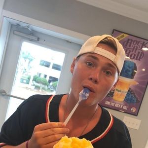 Meet your Posher, Gavin